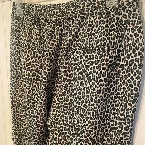 Zara leopard print pants - Picture 3 of 9